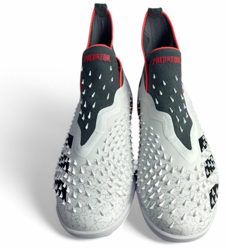 Predator Freak LL Turfs - White&gray