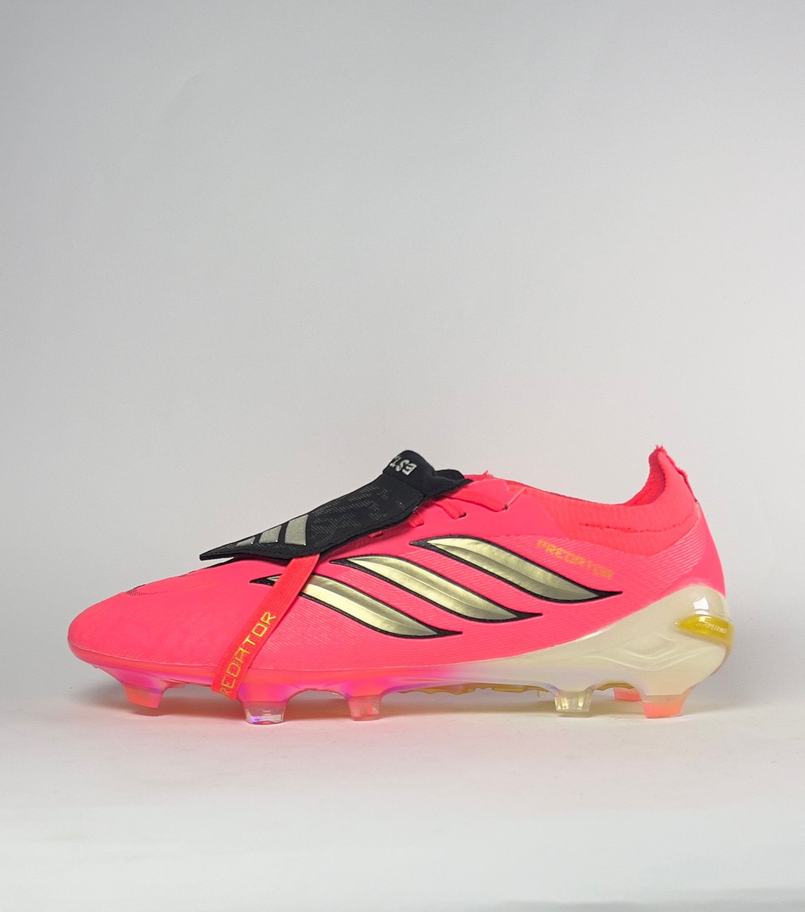 predator tongue 2026 - Pink 