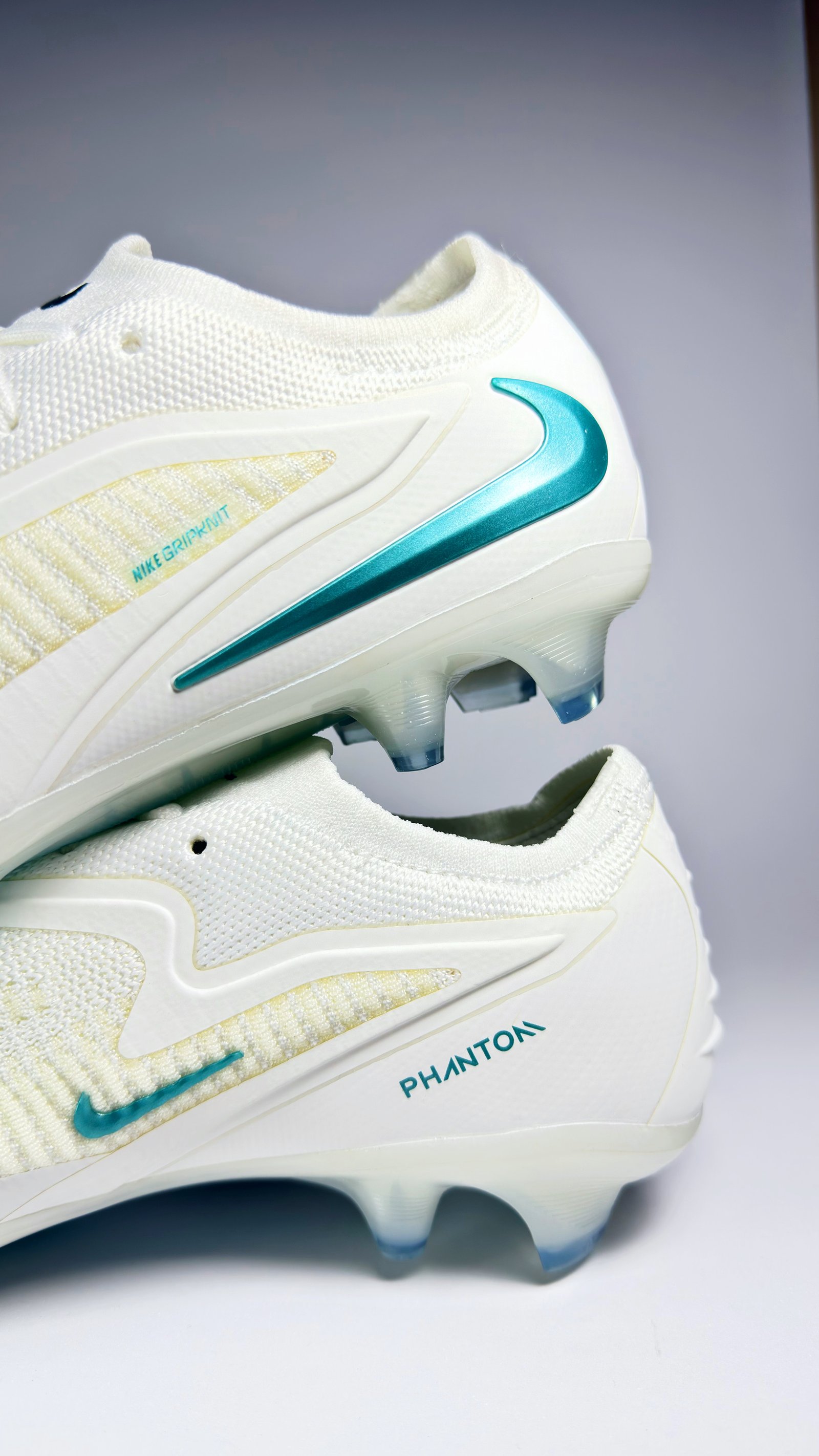 Phantom 6 vapor - White and turquoise   