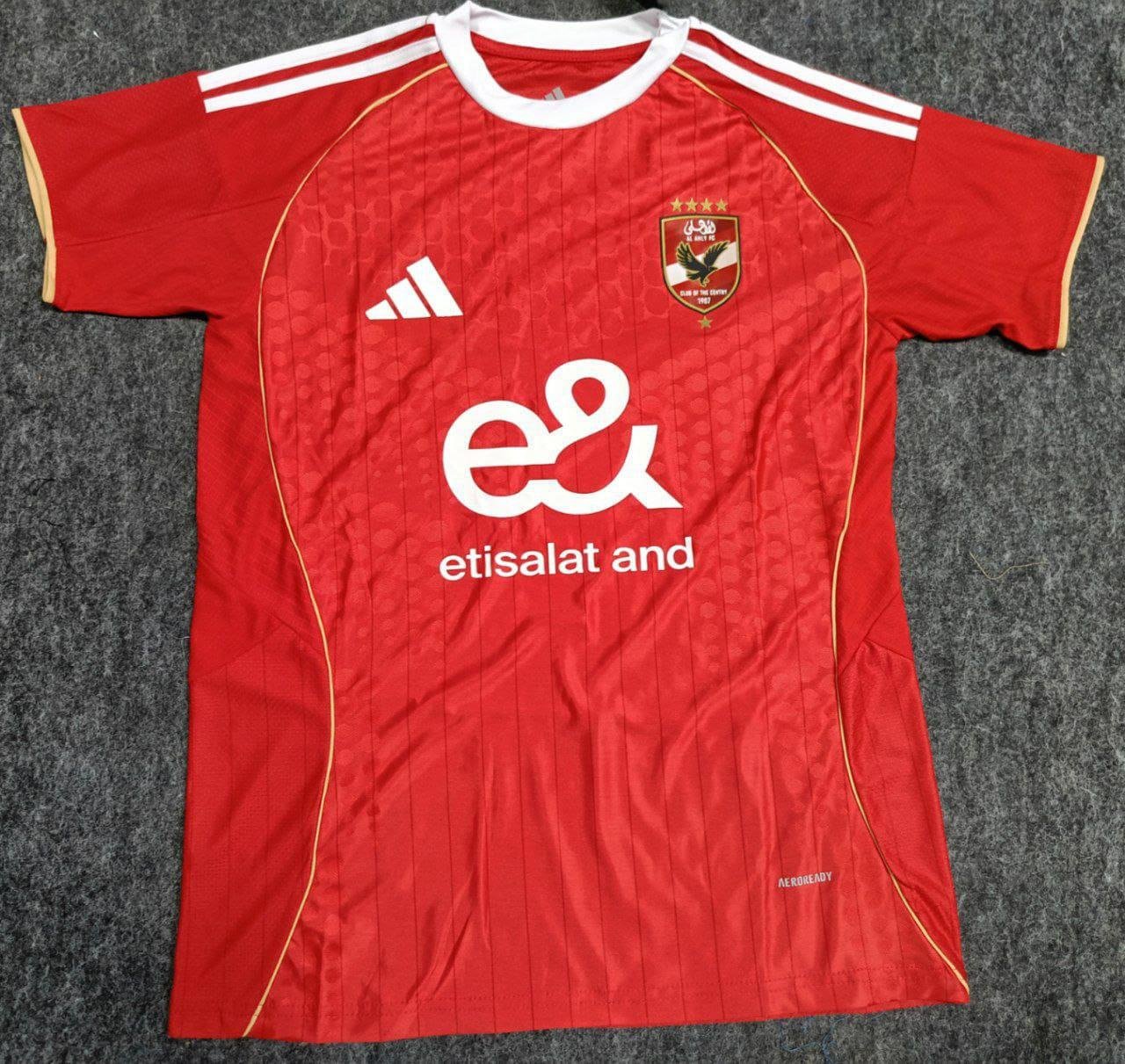 Liverpool kids\' kit - Red