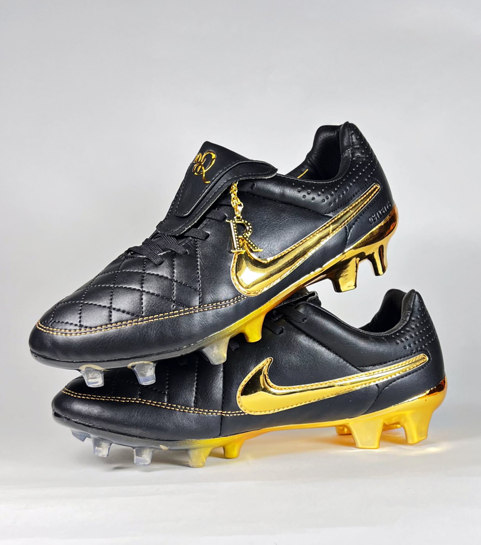 Tempo legend 10 R - Black&gold