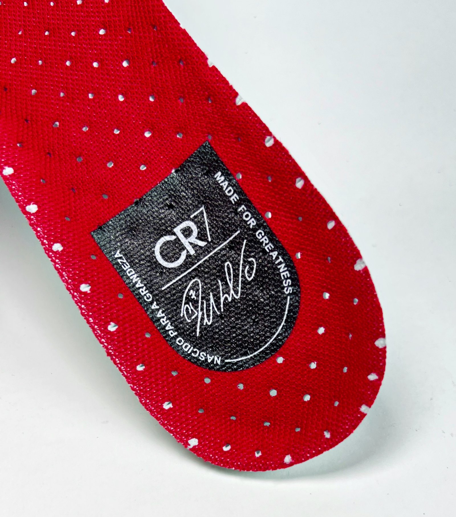 Mercerial Eikon  CR7 - Silver Red